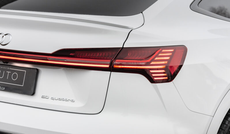 AUDI E-TRON SPORTBACK full