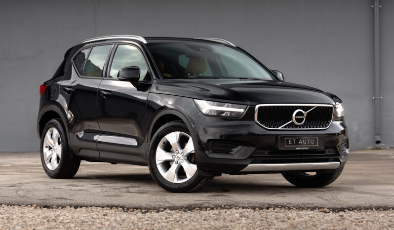 VOLVO XC40 full